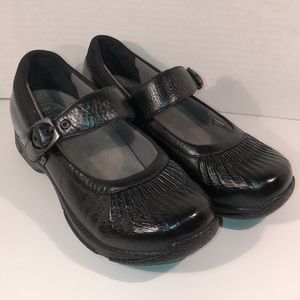 Black Leather Mary Jane Style Dansko Shoes